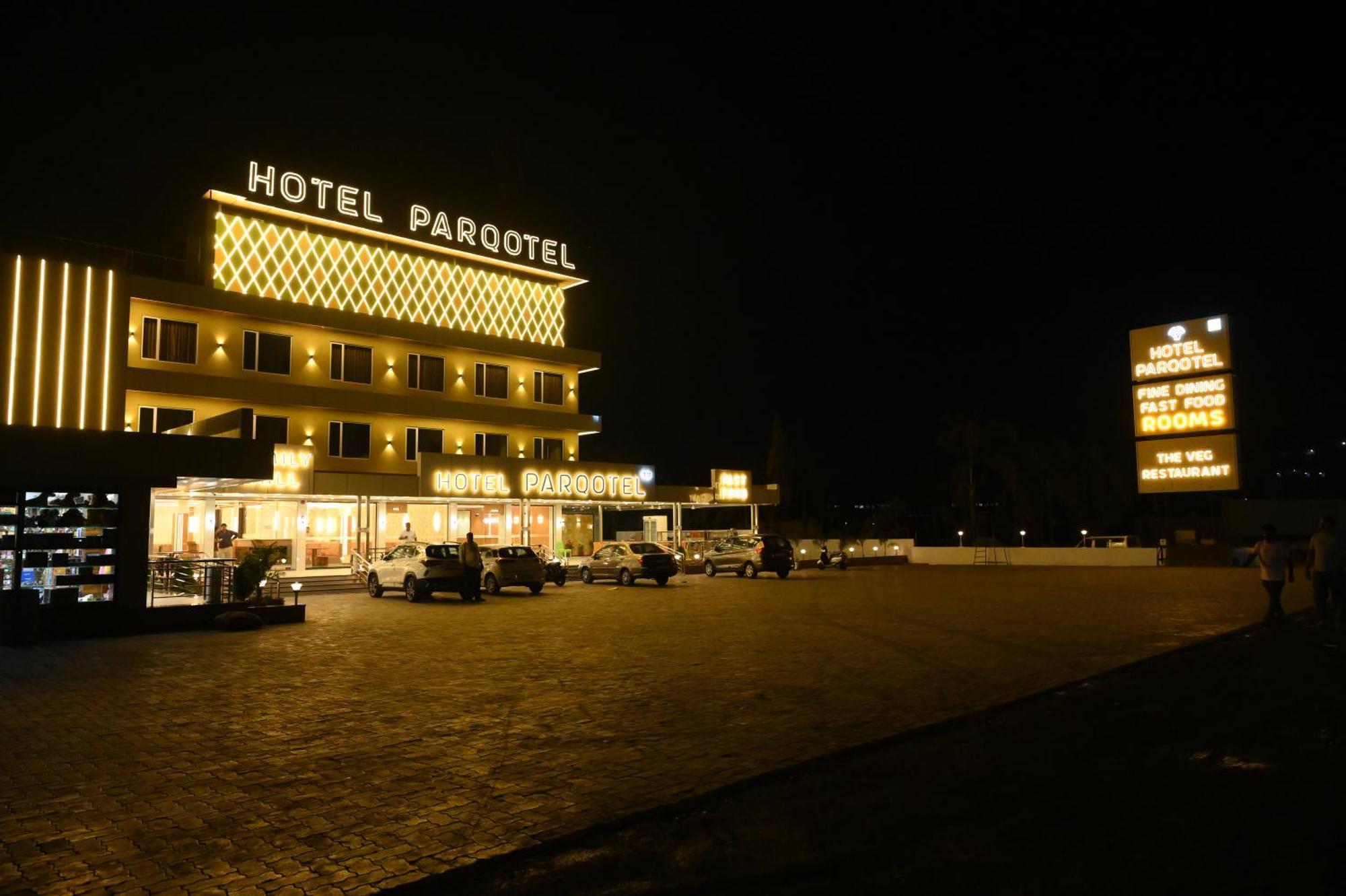 Hotel Parqotel Arnāla Extérieur photo