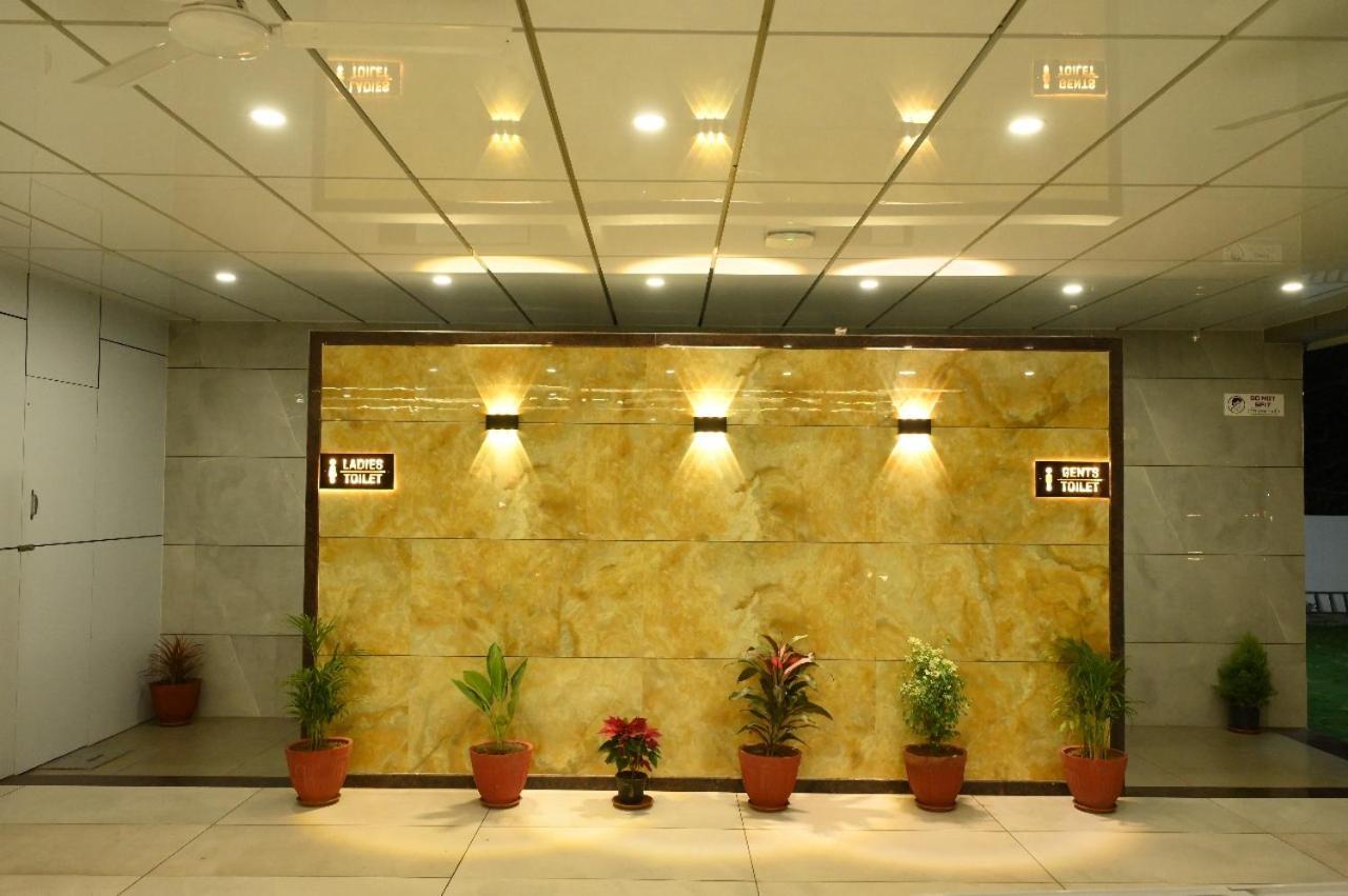 Hotel Parqotel Arnāla Extérieur photo